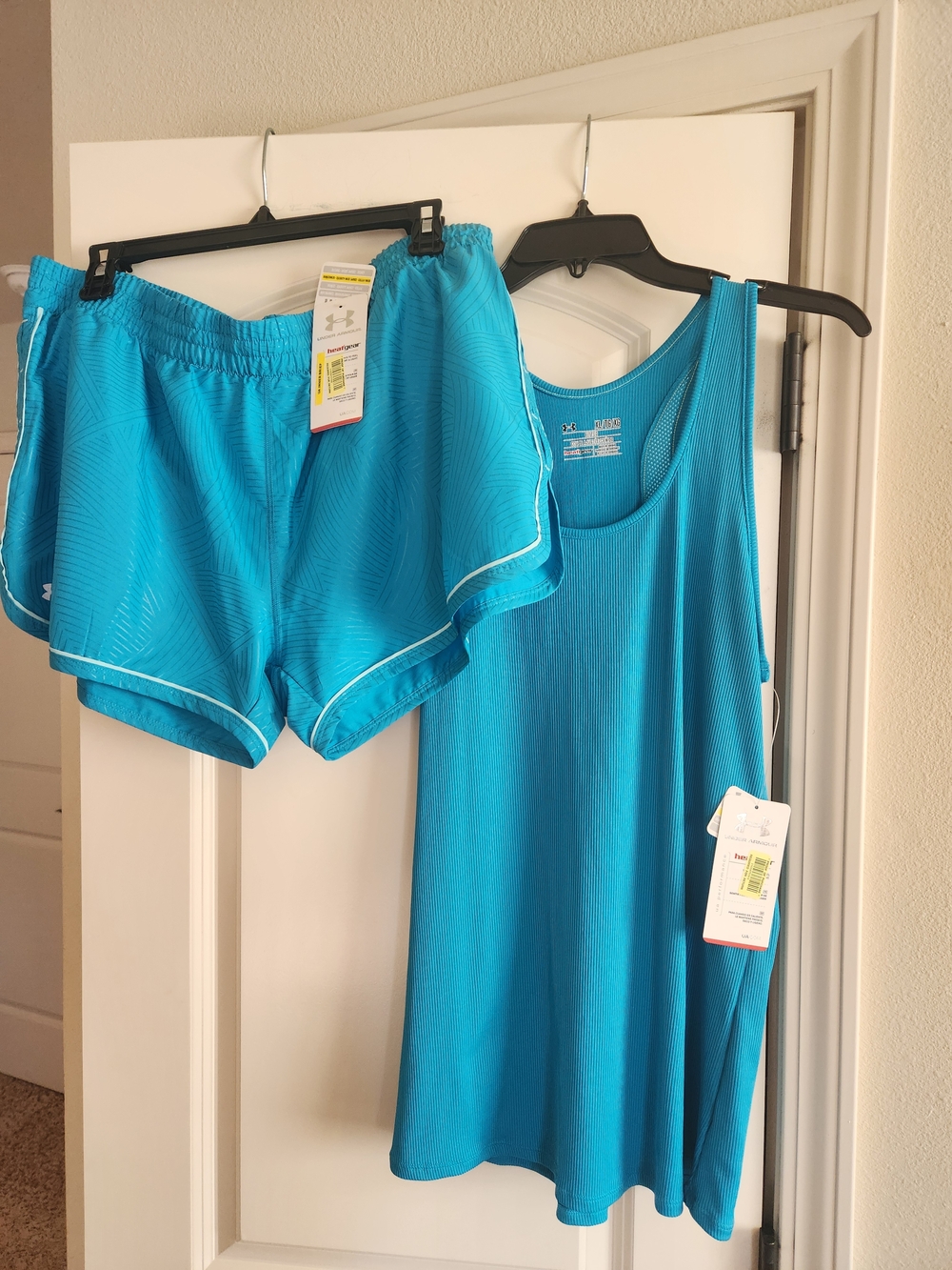 Under Armour Teal Athletic Tank and Shorts Set - Picture 2 of 7
